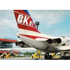 Il-62  OK-EBG  na letišti v Bratislavě