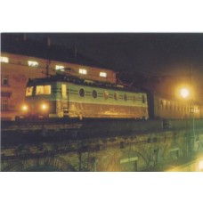 Stejnosměrná el. lokomotiva 141 001-8 v žst. Praha Masarykovo n.